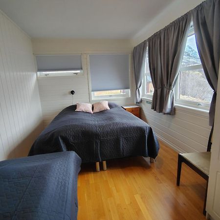 فيلا Lyngen Fjordcamp Nord-Lenangen المظهر الخارجي الصورة